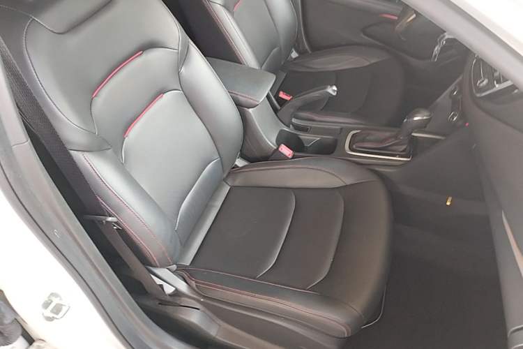 Used Chevrolet Monza 2019 RS 330T Automatic Comfort Edition China VI Standard Right Front Seat