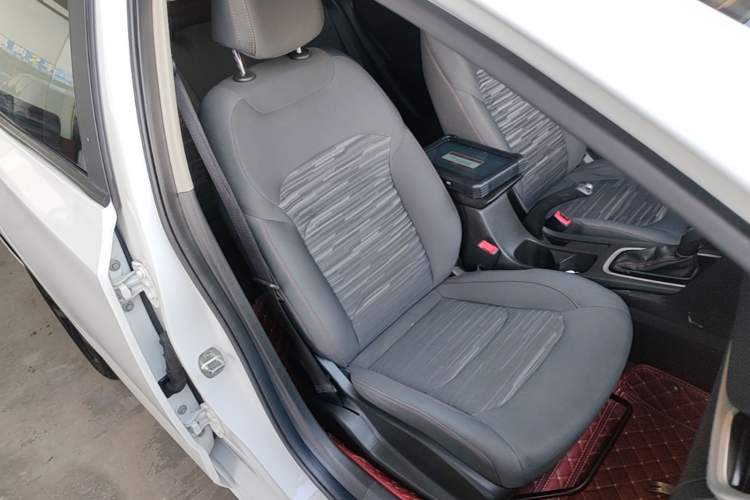 Used Chevrolet Monza 2019 Redline 320T Dual-Clutch Joyful Edition China VI Standard Right Front Seat