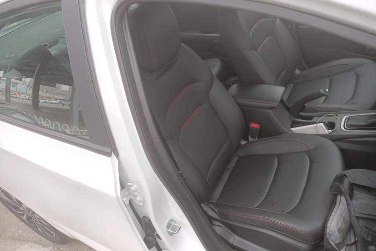 Used Chevrolet Monza 2019 RS 330T Automatic Comfort Edition China VI Standard Right Front Seat