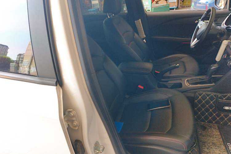 Used Chevrolet Monza 2019 RS 330T Automatic Comfort Edition China VI Standard Right Front Seat
