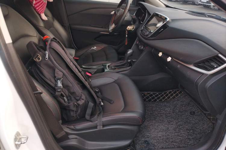 Used Chevrolet Monza 2019 Redline 320T Dual-Clutch Sporty Version China VI Standard Right Front Seat