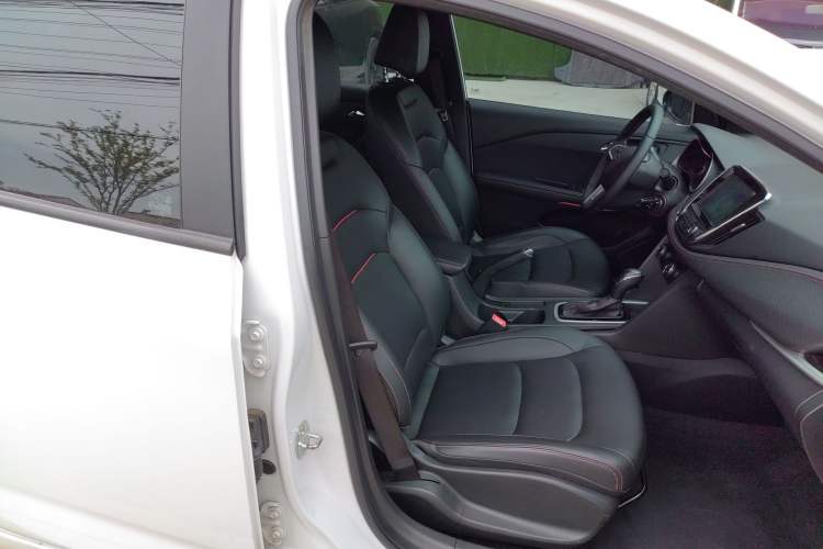 Used Chevrolet Monza 2019 RS 330T Automatic Comfort Edition China VI Standard Right Front Seat