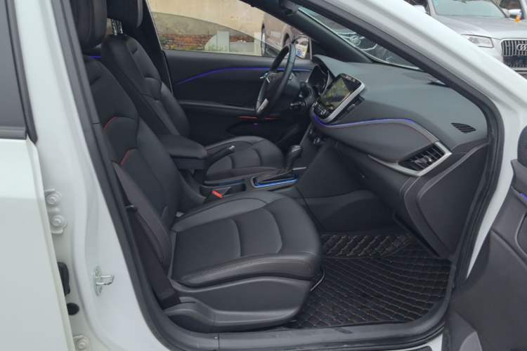 Used Chevrolet Monza 2019 RS 330T Automatic Comfort Edition China VI Standard Right Front Seat