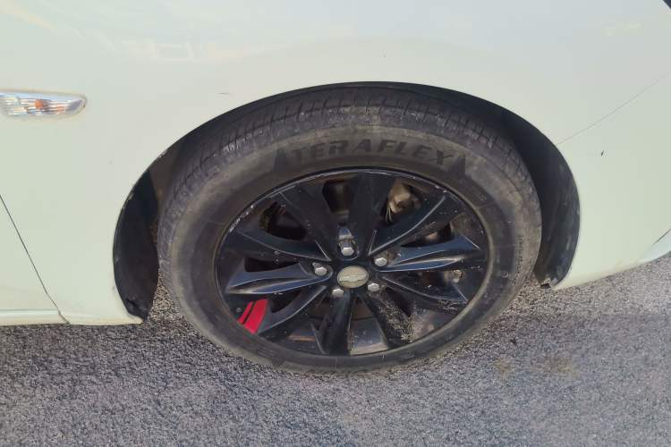 Used Chevrolet Monza 2019 Redline 320T Dual-Clutch Joyful Edition China VI Standard Right Front Wheel Hub