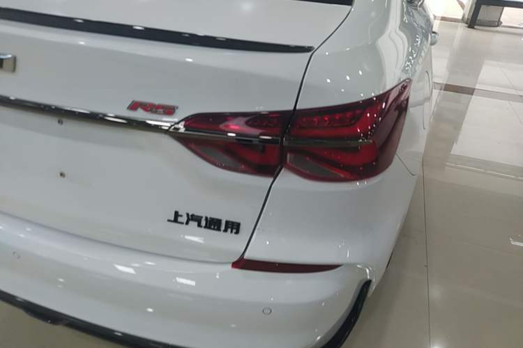 Used Chevrolet Monza 2019 RS 330T Automatic Comfort Edition China VI Standard Right Rear Taillight