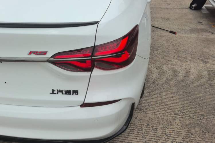 Used Chevrolet Monza 2019 RS 330T Automatic Comfort Edition China VI Standard Right Rear Taillight