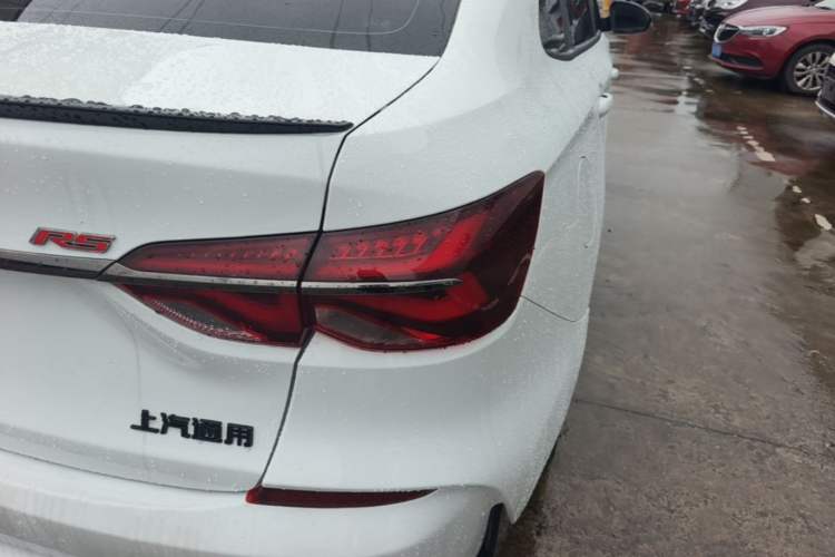 Used Chevrolet Monza 2019 RS 330T Automatic Comfort Edition China VI Standard Right Rear Taillight