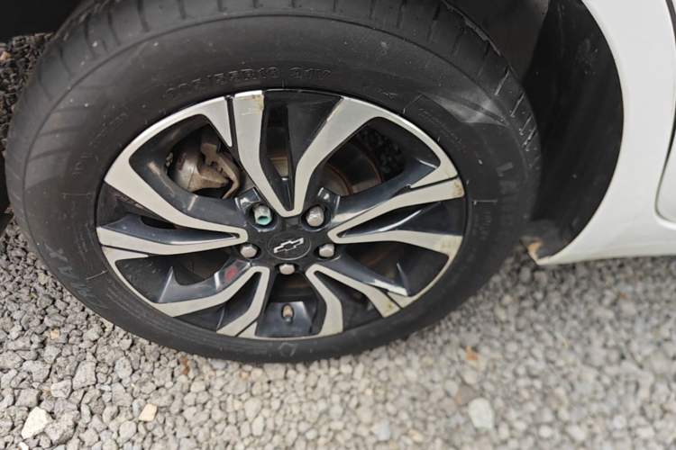 Used Chevrolet Monza 2019 RS 330T Automatic Comfort Edition China VI Standard Right Rear Wheel Hub