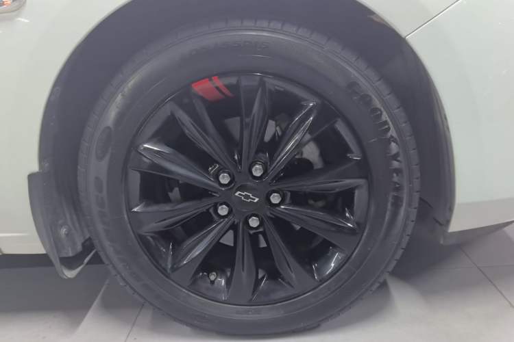 Used Chevrolet Monza 2019 Redline 320T Dual-Clutch Joyful Edition China VI Standard Right Rear Wheel Hub