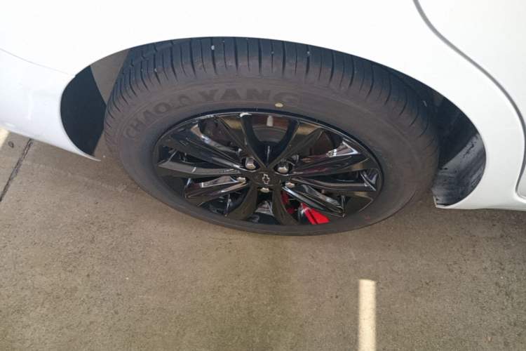Used Chevrolet Monza 2019 Redline 320T Dual-Clutch Joyful Edition China VI Standard Right Rear Wheel Hub