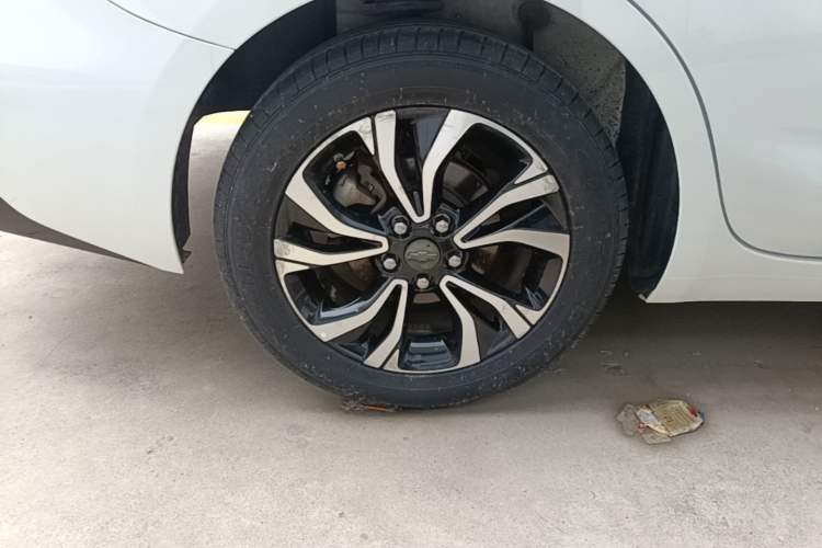 Used Chevrolet Monza 2019 RS 330T Automatic Comfort Edition China VI Standard Right Rear Wheel Hub