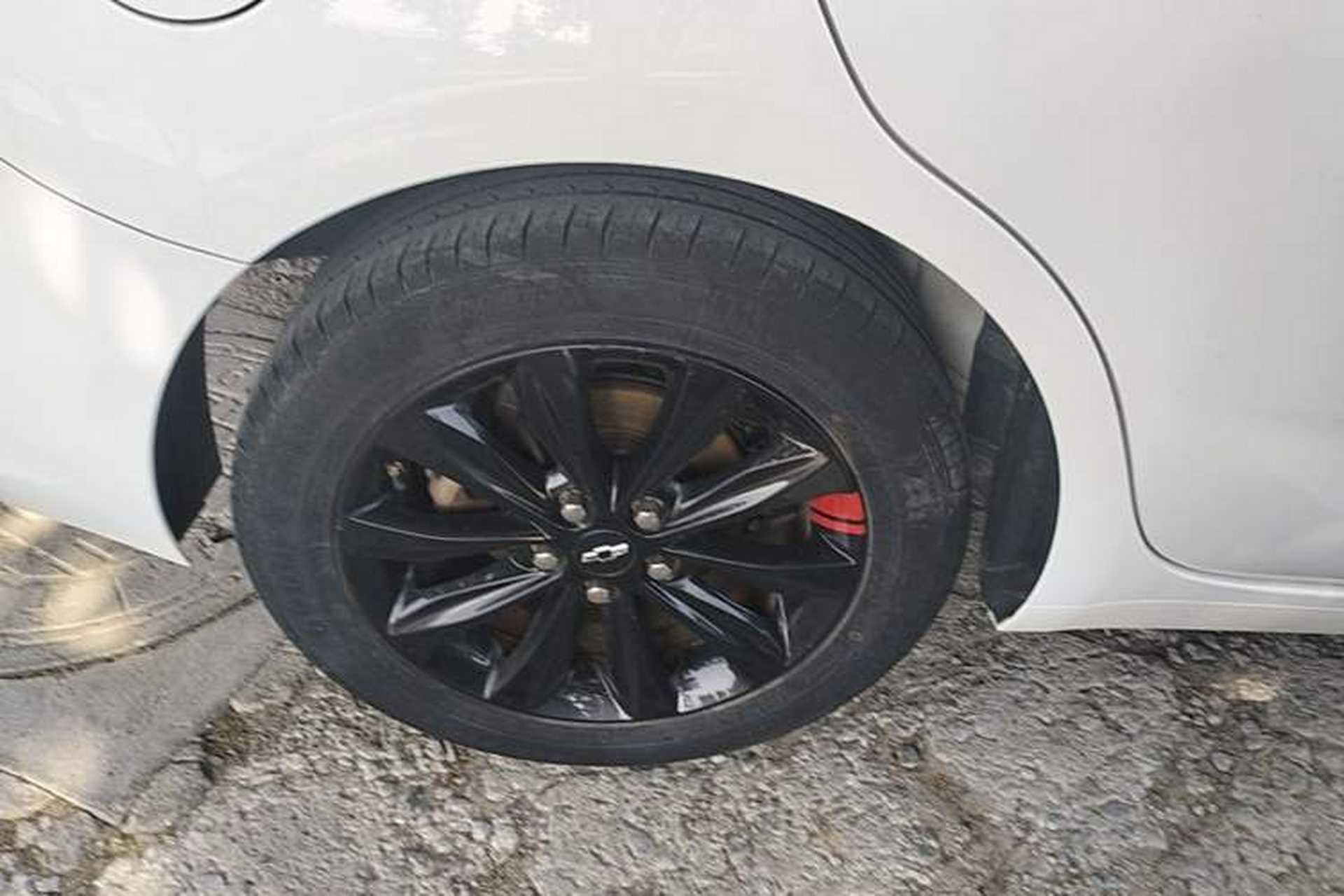 Used Chevrolet Monza 2019 Redline 320T Dual-Clutch Sporty Version China VI Standard Right Rear Wheel Hub