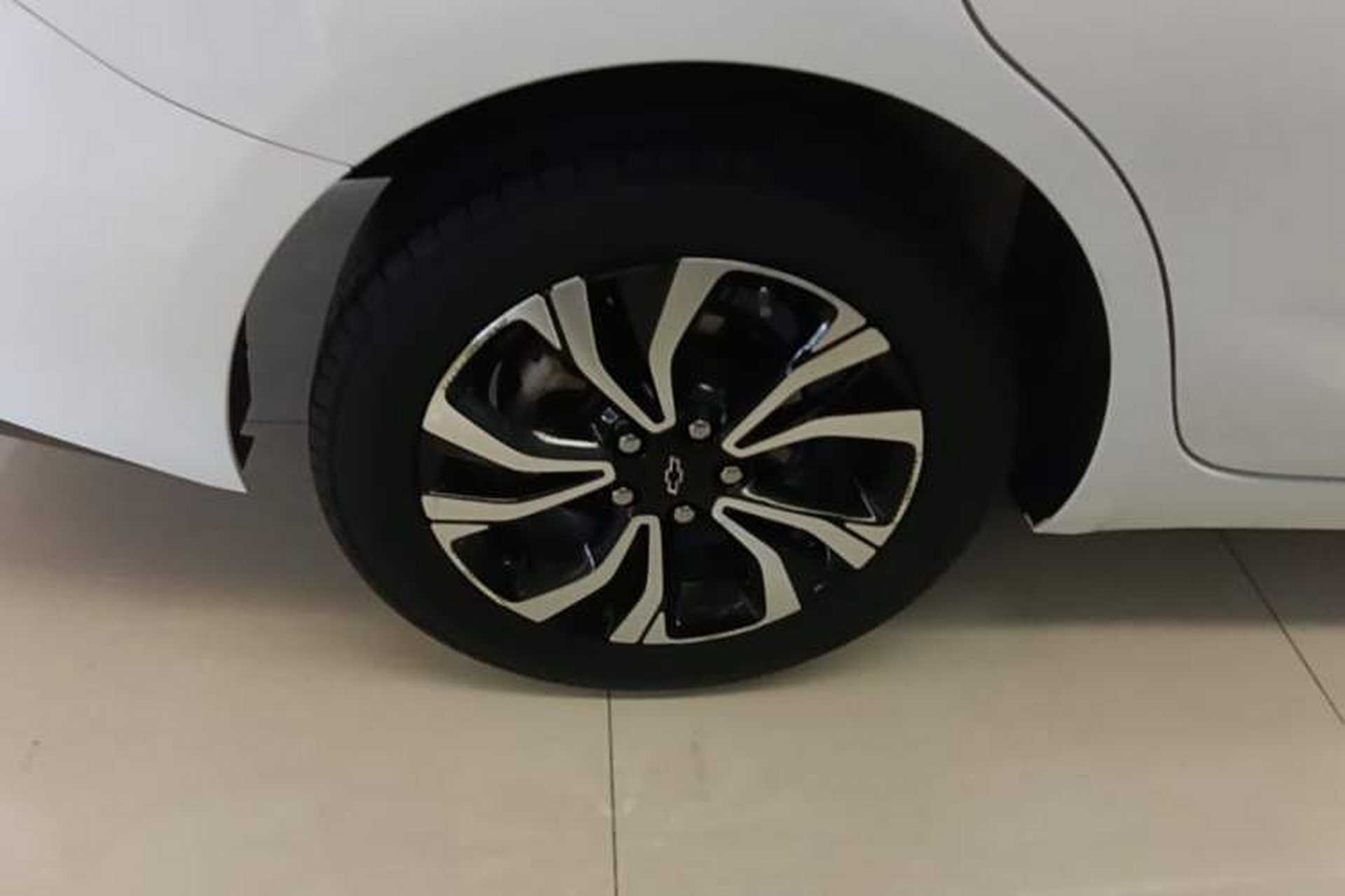Used Chevrolet Monza 2019 RS 330T Automatic Comfort Edition China VI Standard Right Rear Wheel Hub