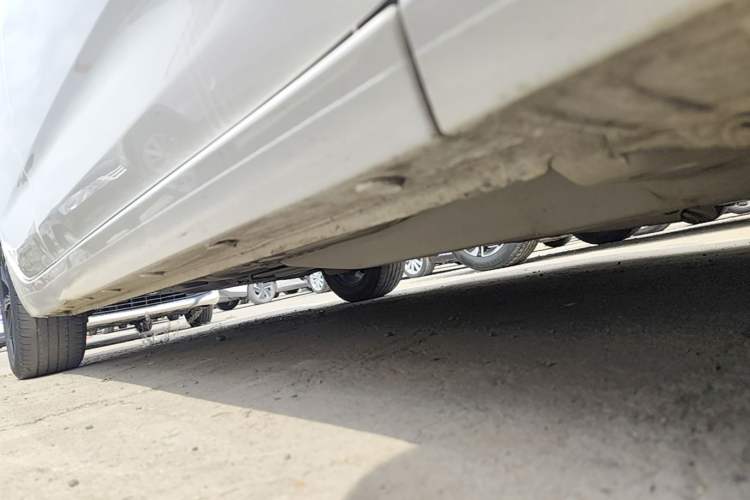Used Chevrolet Monza 2019 Redline 320T Dual-Clutch Sporty Version China VI Standard Right Side Sill