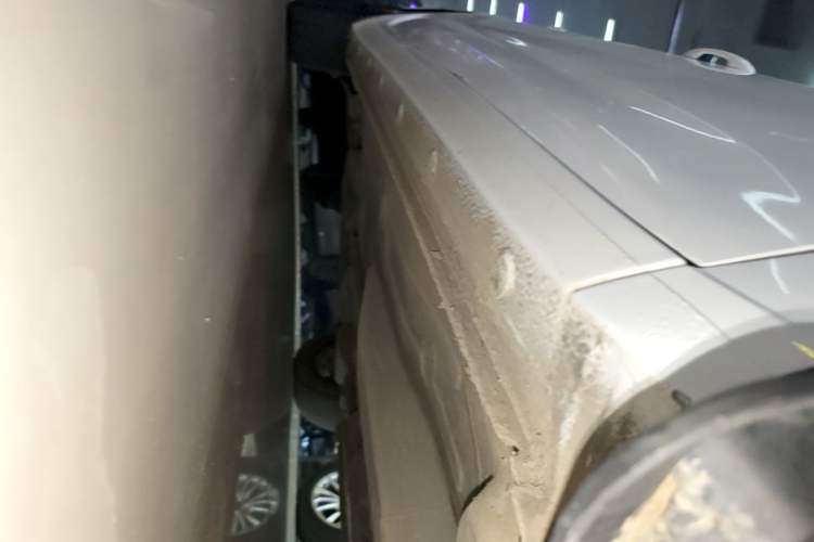 Used Chevrolet Monza 2019 Redline 320T Dual-Clutch Sporty Version China VI Standard Right Side Sill