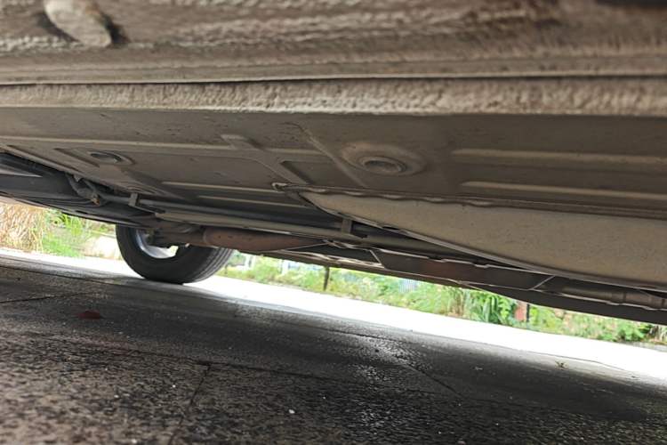 Used Chevrolet Monza 2019 Redline 320T Dual-Clutch Sporty Version China VI Standard Right Side Sill