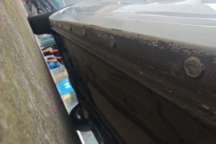 Used Chevrolet Monza 2019 RS 330T Automatic Comfort Edition China VI Standard Right Side Sill