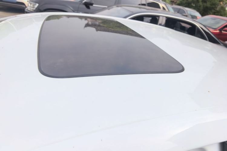 Used Chevrolet Monza 2019 Redline 320T Dual-Clutch Joyful Edition China VI Standard Roof