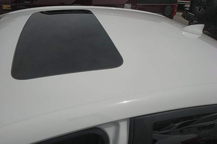 Used Chevrolet Monza 2019 RS 330T Automatic Comfort Edition China VI Standard Roof