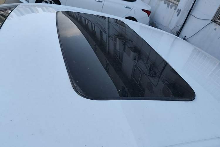 Used Chevrolet Monza 2019 Redline 320T Dual-Clutch Sporty Version China VI Standard Roof
