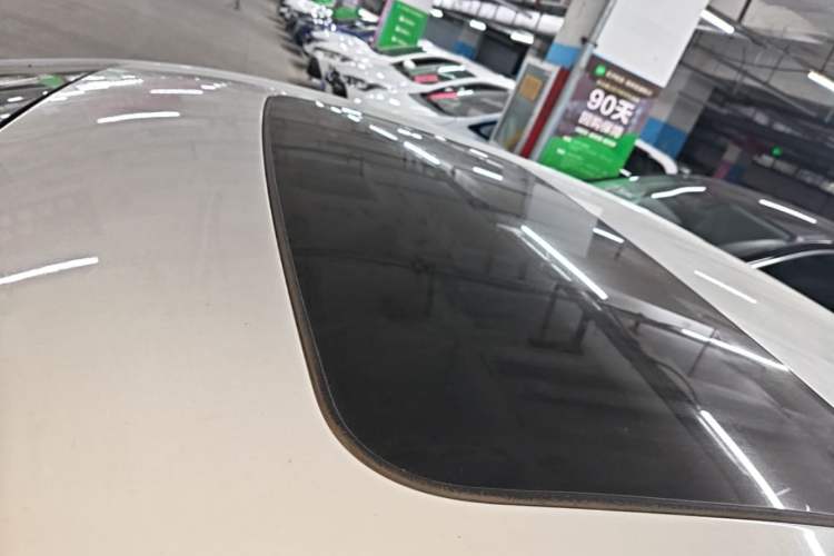 Used Chevrolet Monza 2019 RS 330T Automatic Comfort Edition China VI Standard Roof