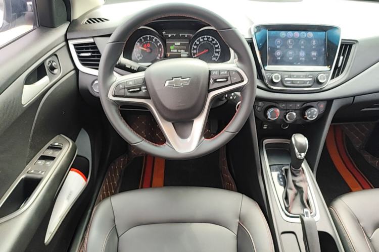Used Chevrolet Monza 2019 Redline 320T Dual-Clutch Sporty Version China VI Standard Steering Wheel