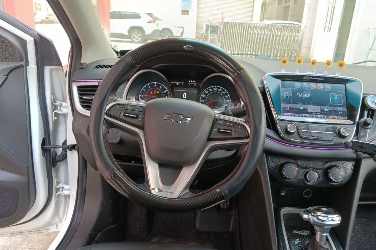 Used Chevrolet Monza 2019 Redline 320T Dual-Clutch Sporty Version China VI Standard Steering Wheel