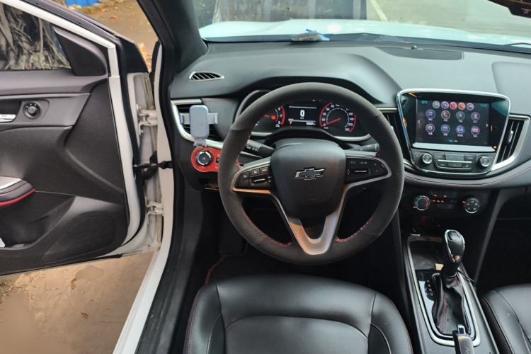 Used Chevrolet Monza 2019 RS 330T Automatic Comfort Edition China VI Standard Steering Wheel
