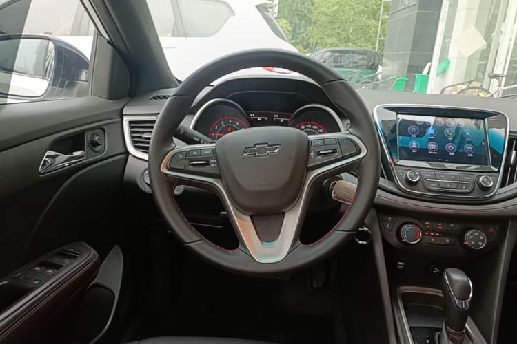 Used Chevrolet Monza 2019 RS 330T Automatic Comfort Edition China VI Standard Steering Wheel