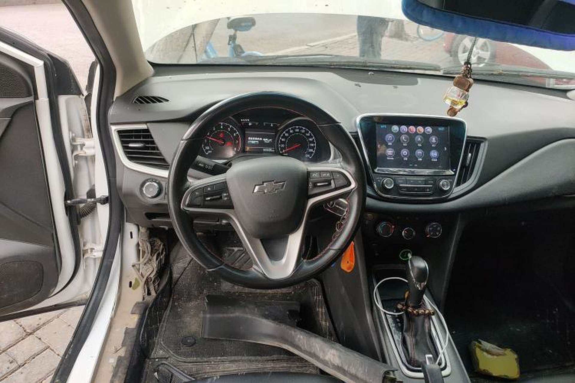 Used Chevrolet Monza 2019 Redline 320T Dual-Clutch Sporty Version China VI Standard Steering Wheel