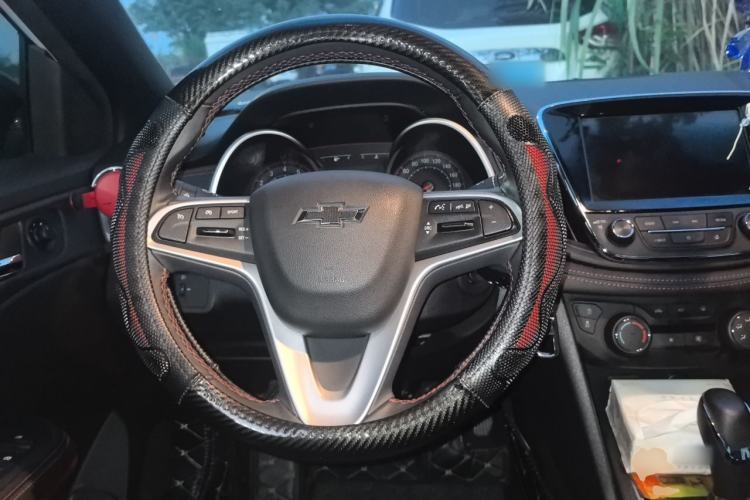 Used Chevrolet Monza 2019 RS 330T Automatic Comfort Edition China VI Standard Steering Wheel