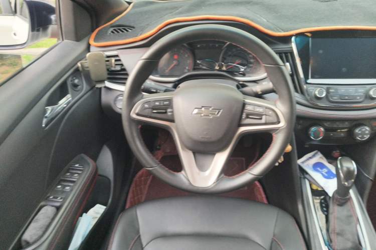 Used Chevrolet Monza 2019 RS 330T Automatic Comfort Edition China VI Standard Steering Wheel