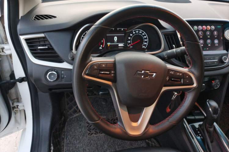 Used Chevrolet Monza 2019 Redline 320T Dual-Clutch Sporty Version China VI Standard Steering Wheel
