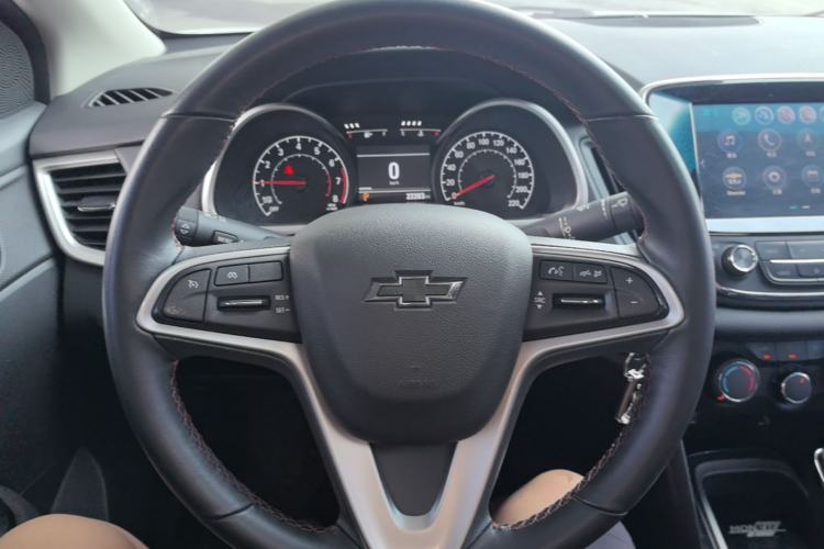 Used Chevrolet Monza 2019 Redline 320T Dual-Clutch Sporty Version China VI Standard Steering Wheel