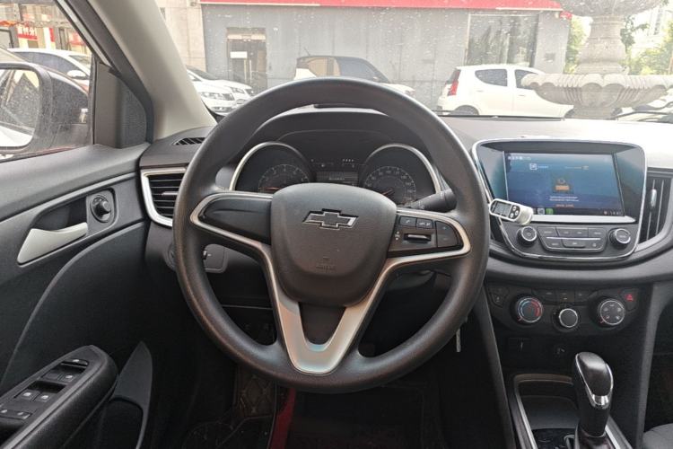 Used Chevrolet Monza 2019 Redline 320T Dual-Clutch Joyful Edition China VI Standard Steering Wheel
