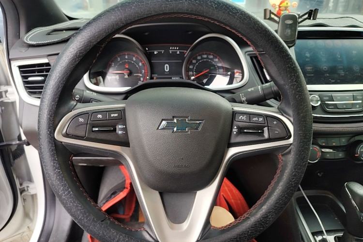Used Chevrolet Monza 2019 RS 330T Automatic Comfort Edition China VI Standard Steering Wheel