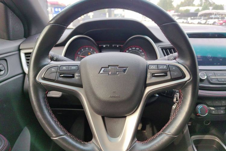 Used Chevrolet Monza 2019 RS 330T Automatic Comfort Edition China VI Standard Steering Wheel