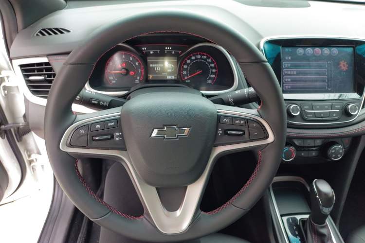 Used Chevrolet Monza 2019 RS 330T Automatic Comfort Edition China VI Standard Steering Wheel