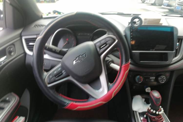 Used Chevrolet Monza 2019 RS 330T Automatic Comfort Edition China VI Standard Steering Wheel