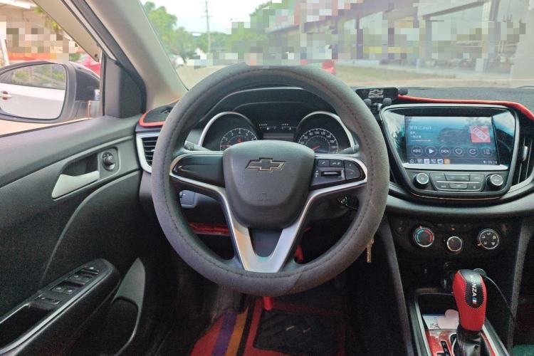 Used Chevrolet Monza 2019 Redline 320T Dual-Clutch Joyful Edition China VI Standard Steering Wheel