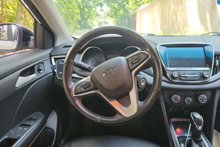 Used Chevrolet Monza 2019 Redline 320T Dual-Clutch Sporty Version China VI Standard Steering Wheel