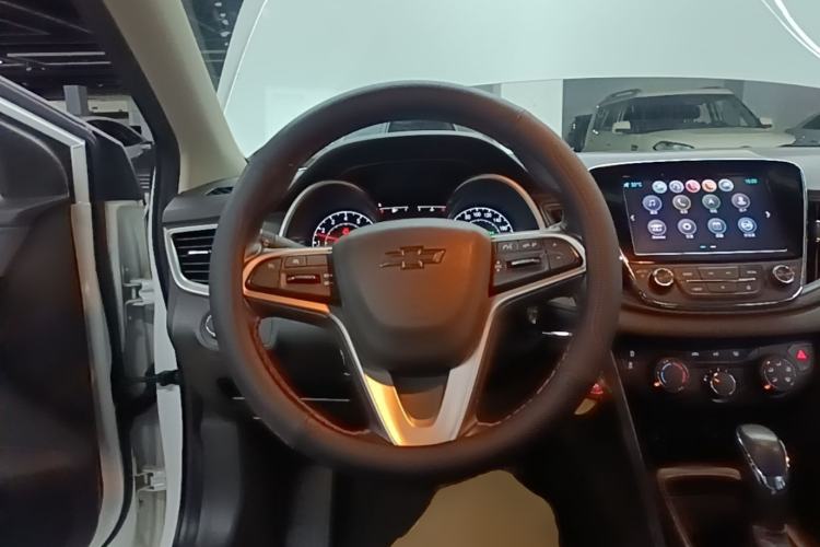 Used Chevrolet Monza 2019 Redline 320T Dual-Clutch Sporty Version China VI Standard Steering Wheel