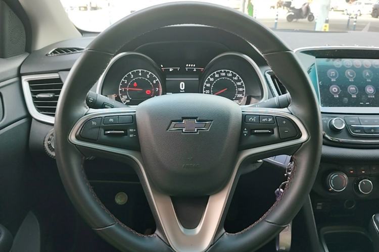 Used Chevrolet Monza 2019 Redline 320T Dual-Clutch Sporty Version China VI Standard Steering Wheel