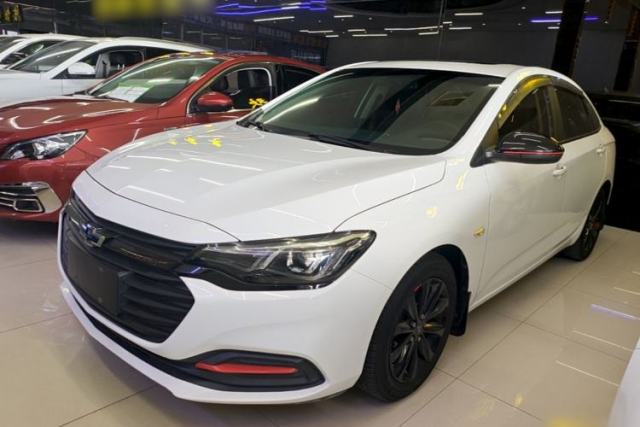 Ojetý Chevrolet Monza 2019 Redline 320T Dual-Clutch Sporty Version China VI Standard