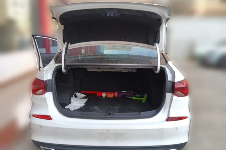 Used Chevrolet Monza 2019 Redline 320T Dual-Clutch Sporty Version China VI Standard Trunk