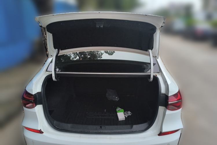 Used Chevrolet Monza 2019 RS 330T Automatic Comfort Edition China VI Standard Trunk