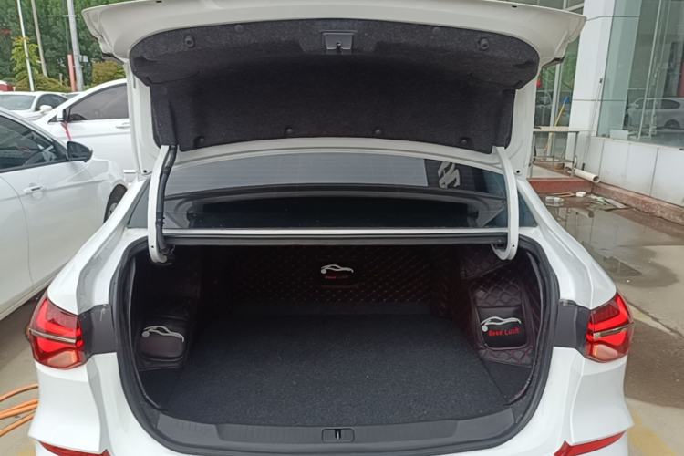 Used Chevrolet Monza 2019 RS 330T Automatic Comfort Edition China VI Standard Trunk