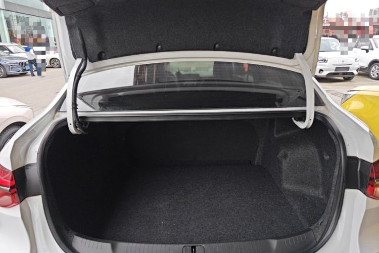 Used Chevrolet Monza 2019 RS 330T Automatic Comfort Edition China VI Standard Trunk