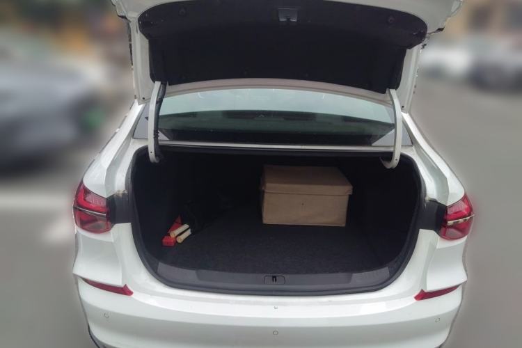 Used Chevrolet Monza 2019 RS 330T Automatic Comfort Edition China VI Standard Trunk