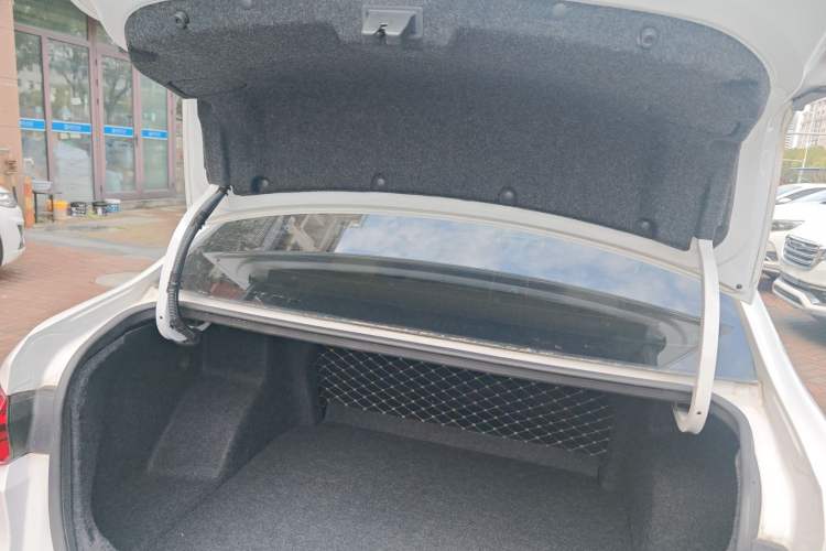 Used Chevrolet Monza 2019 RS 330T Automatic Comfort Edition China VI Standard Trunk